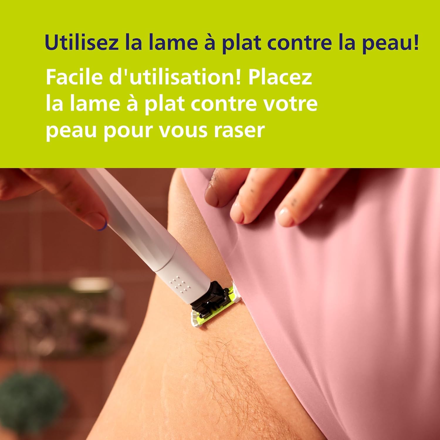 PHILIPS Oneblade Intimate - Conçu pour l'Entretien, la Coupe et le Rasage des Poils Pubiens, avec une Protection Renforcée de la Peau, Modèle QP1924/30